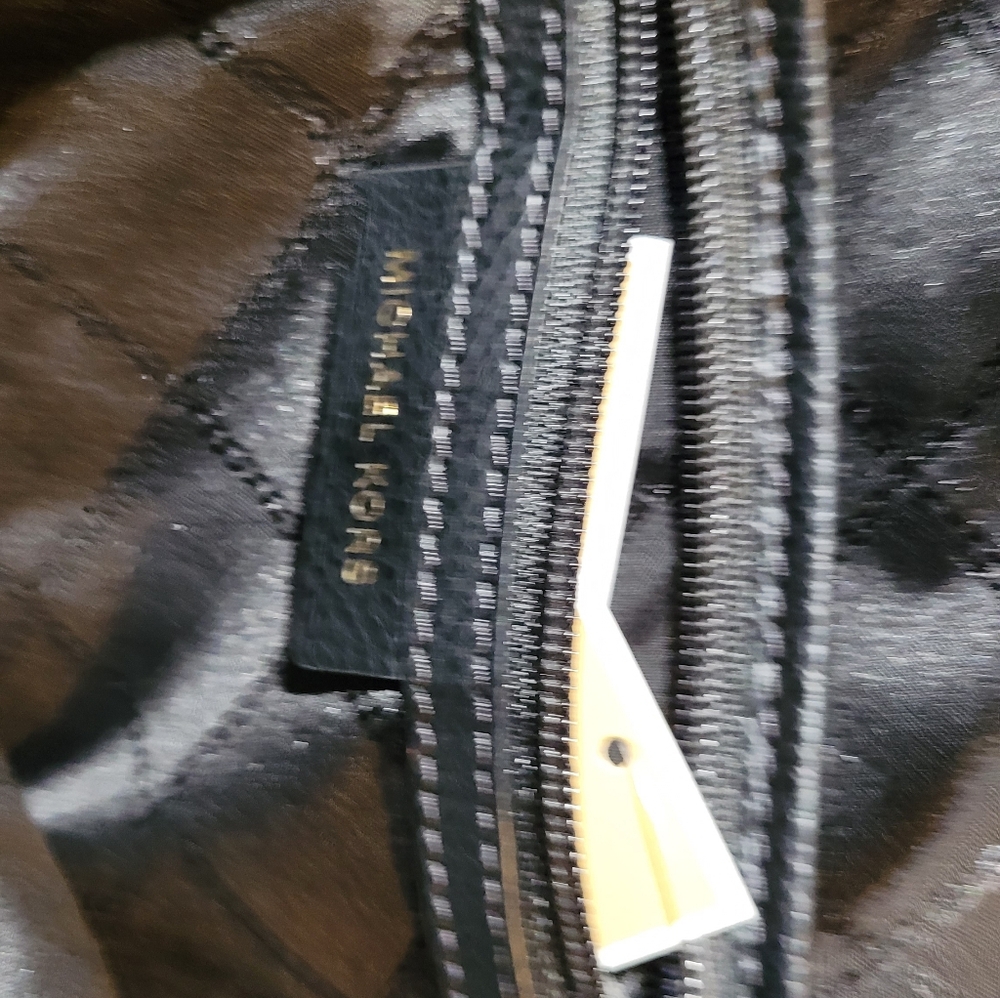 MICHAEL Michael Kors Rhea Medium Slim Leather Backpack - Picture 5 of 6